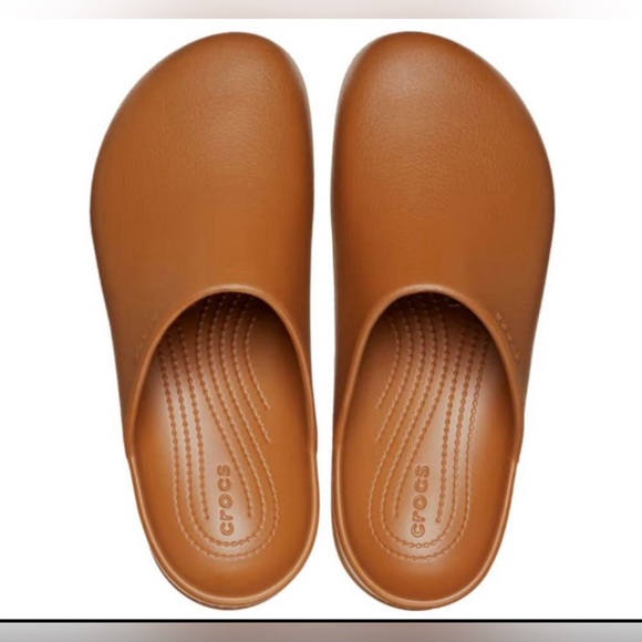 Crocs Dylan Clogs - Picture 2 of 3